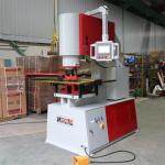 Máy đột thủy lực CNC 